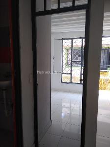 Casa de 5 alcobas en venta en San Sebastian, Ibagué, 180 m² · foto 5 de 19