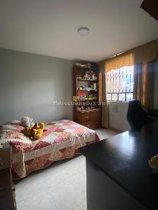 Casa de 5 alcobas en venta en San Luis Galerias, Bogotá, 440 m² · foto 12 de 19