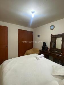 Casa de 5 alcobas en venta en San Luis Galerias, Bogotá, 440 m² · foto 13 de 19