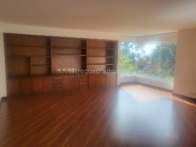 Apartamento en venta en Los Rosales, Bogotá · foto 5 de 12