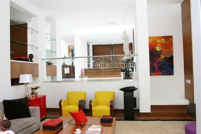 Casa de 5 alcobas en venta en Seminario Chico, Bogotá, 830 m² · foto 3 de 20