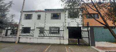 Casa de 5 alcobas en venta en Teusaquillo, Bogotá, 350 m² · foto 2 de 18