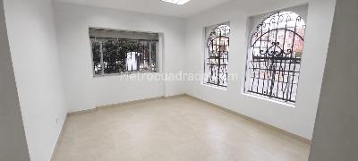 Casa de 5 alcobas en venta en Teusaquillo, Bogotá, 350 m² · foto 3 de 18