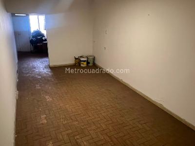 Casa de 5 alcobas en venta en Chucua De La Vaca I, Bogotá, 297 m² · foto 14 de 20