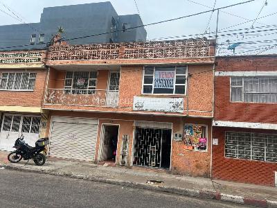 Casa de 5 alcobas en venta en Chucua De La Vaca I, Bogotá, 297 m² · foto 18 de 20