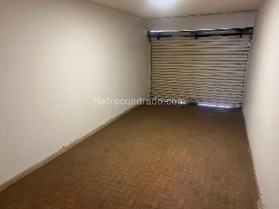 Casa de 5 alcobas en venta en Chucua De La Vaca I, Bogotá, 297 m² · foto 3 de 20