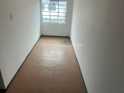 Casa de 5 alcobas en venta en Chucua De La Vaca I, Bogotá, 297 m² · foto 5 de 20