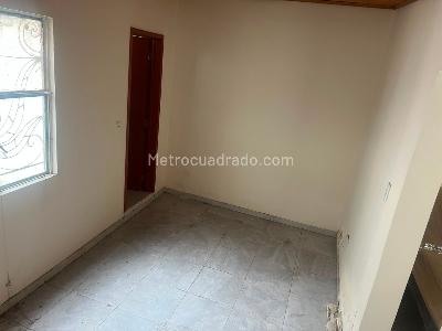 Casa de 5 alcobas en venta en Chucua De La Vaca I, Bogotá, 297 m² · foto 8 de 20