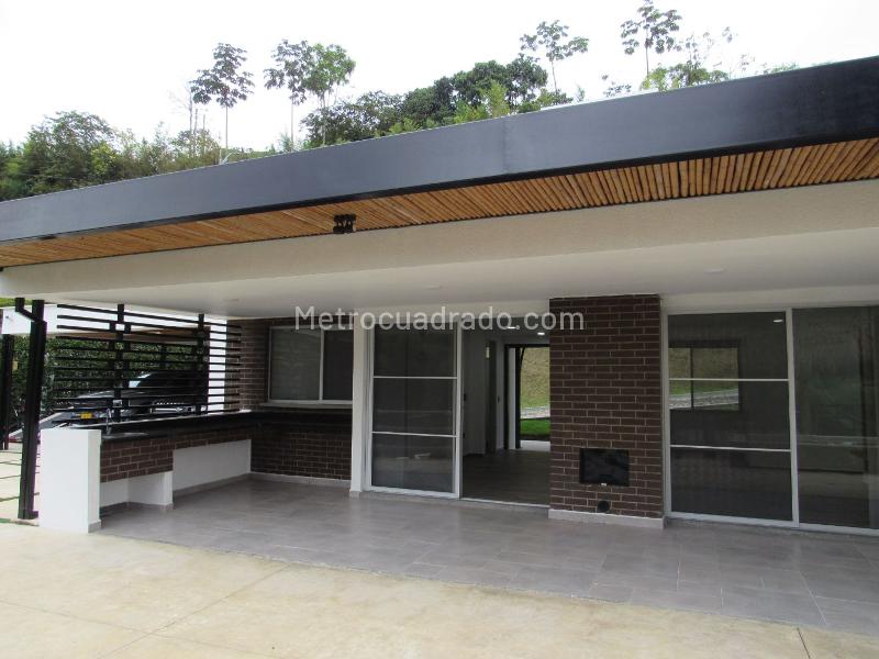Casa – AMCO, Area Metropolitana Centro Occidente, Condina Guacary - Más