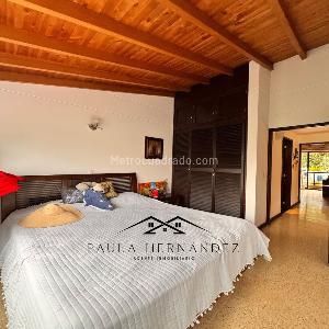 Casa de 3 alcobas en venta en Transversal Intermedia, Envigado, 164 m² · foto 15 de 20