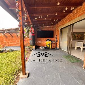 Casa de 3 alcobas en venta en Transversal Intermedia, Envigado, 164 m² · foto 7 de 20