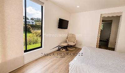 Casa de 5 alcobas en venta en Alto Del Escobero, Envigado, 215 m² · foto 10 de 20