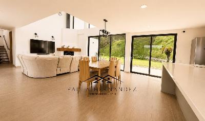 Casa de 5 alcobas en venta en Alto Del Escobero, Envigado, 215 m² · foto 7 de 20