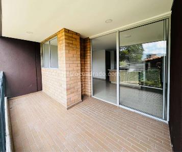 Apartamento en venta en Ditaires, Itagüí · foto 3 de 20