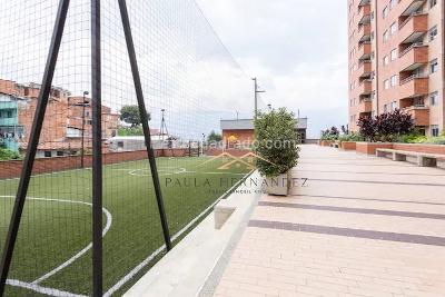 Apartamento de 2 alcobas en venta en Parque Itagui, Itagüí, 66 m² · foto 14 de 20
