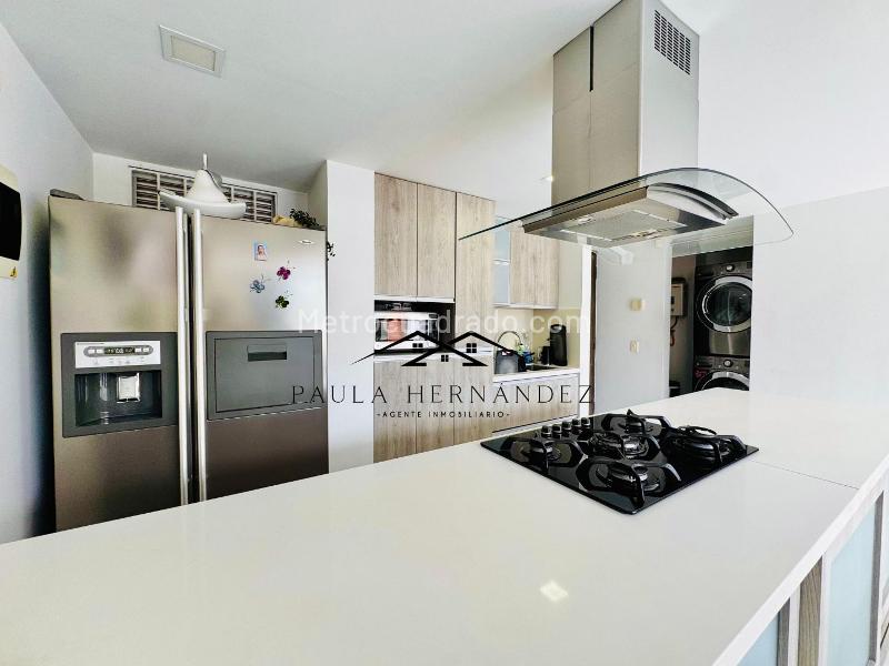Piso – Envigado, Valle de Aburrá - Vista 2