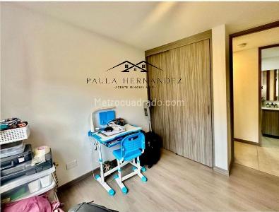Apartamento de 3 alcobas en venta en Camino Verde Parte Alta, Envigado, 84 m² · foto 13 de 20