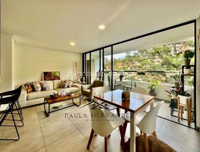 Apartamento de 3 alcobas en venta en Camino Verde Parte Alta, Envigado, 84 m² · foto 11 de 20