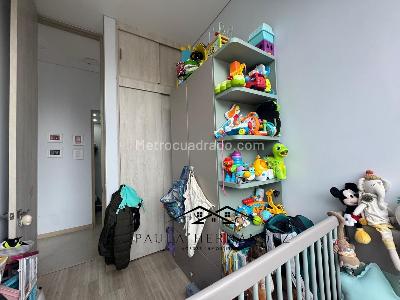 Apartamento de 3 alcobas en venta en Loma De Las Brujas, Envigado, 81 m² · foto 12 de 20