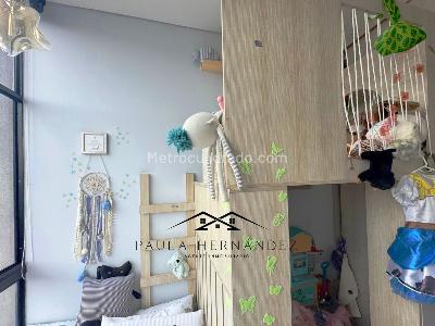 Apartamento de 3 alcobas en venta en Loma De Las Brujas, Envigado, 81 m² · foto 13 de 20