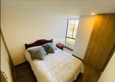 Apartamento de 3 alcobas en venta en Engativa Gran Granda, Bogotá, 69 m² · foto 9 de 19