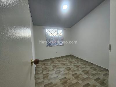 Casa en arriendo en La Esmeralda, Bogotá · foto 7 de 19