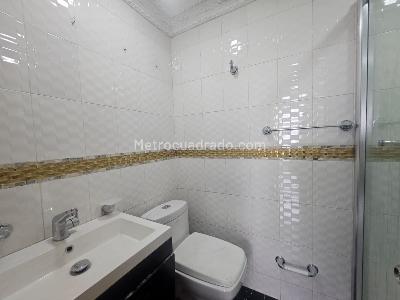 Apartamento de 4 alcobas en venta en Barrios, Bogotá, 83 m² · foto 11 de 20