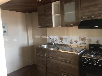 Apartamento de 2 alcobas en venta en Modelia, Bogotá, 47 m² · foto 3 de 16