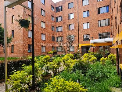 Apartamento de 3 alcobas en venta en Aures I Lagos De Suba, Bogotá, 52 m² · foto 17 de 17