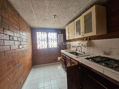 Apartamento de 3 alcobas en venta en Aures I Lagos De Suba, Bogotá, 52 m² · foto 4 de 17