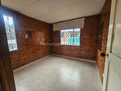 Apartamento de 3 alcobas en venta en Aures I Lagos De Suba, Bogotá, 52 m² · foto 9 de 17