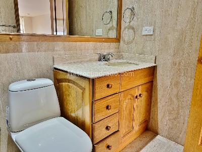Apartamento de 3 alcobas en arriendo en Chico Cabrera, Bogotá, 165 m² · foto 5 de 15