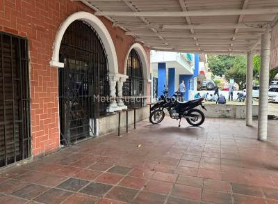 Casa de 5 alcobas en venta en America, Barranquilla, 378 m² · foto 5 de 11