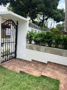 Casa de 5 alcobas en venta en Vipasa, Cali, 342 m² · foto 2 de 18