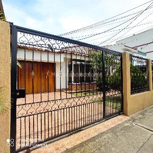 Casa de 3 alcobas en venta en Quintas De Don Simon, Cali, 176 m² · foto 2 de 20