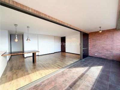 Apartamento en arriendo en El Poblado, Medellín · foto 5 de 20