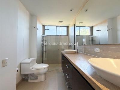 Apartamento en arriendo en El Poblado, Medellín · foto 19 de 20