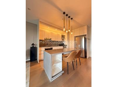 Apartamento de 1 alcoba en arriendo en El Poblado, Medellín, 76 m² · foto 3 de 7