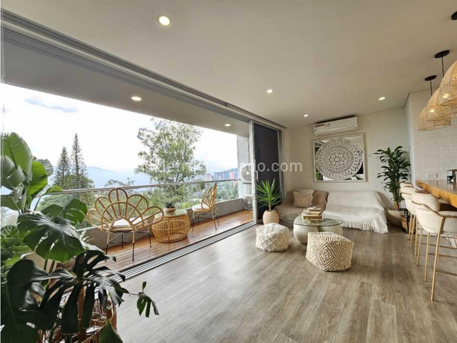 Apartamento de 1 habitación en arriendo en Poblado, Medellín — imagen 1 de 20