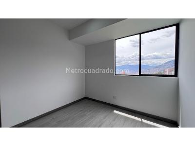 Apartamento de 3 alcobas en venta en El Poblado, Medellín, 70 m² · foto 4 de 19