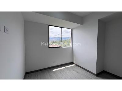 Apartamento de 3 alcobas en venta en El Poblado, Medellín, 70 m² · foto 7 de 19