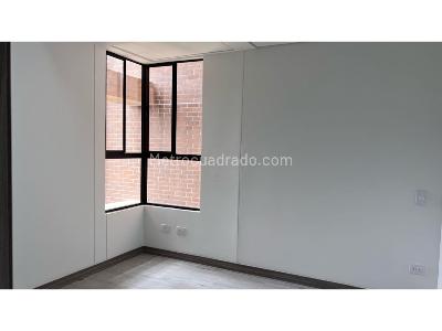 Apartamento de 3 alcobas en venta en El Poblado, Medellín, 70 m² · foto 11 de 19