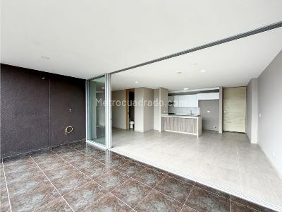Apartamento de 2 alcobas en arriendo en El Poblado, Medellín, 100 m² · foto 6 de 20
