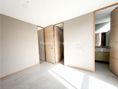 Apartamento de 2 alcobas en arriendo en El Poblado, Medellín, 100 m² · foto 13 de 20