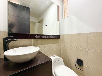 Apartamento en arriendo en Poblado, Medellín · foto 13 de 20