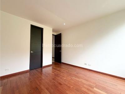 Apartamento en arriendo en Poblado, Medellín · foto 16 de 20