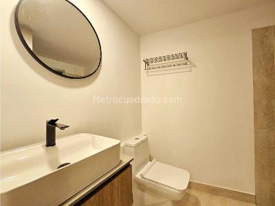 Apartamento en arriendo en Poblado, Medellín · foto 10 de 19