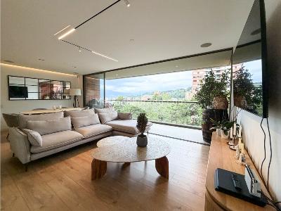 Apartamento de 2 alcobas en venta en El Tesoro, Medellín, 109 m² · foto 2 de 20