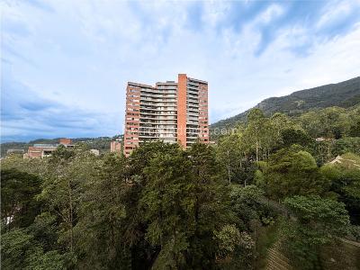 Apartamento de 2 alcobas en venta en El Tesoro, Medellín, 109 m² · foto 7 de 20