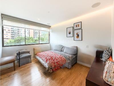 Apartamento de 2 alcobas en venta en El Tesoro, Medellín, 109 m² · foto 16 de 20